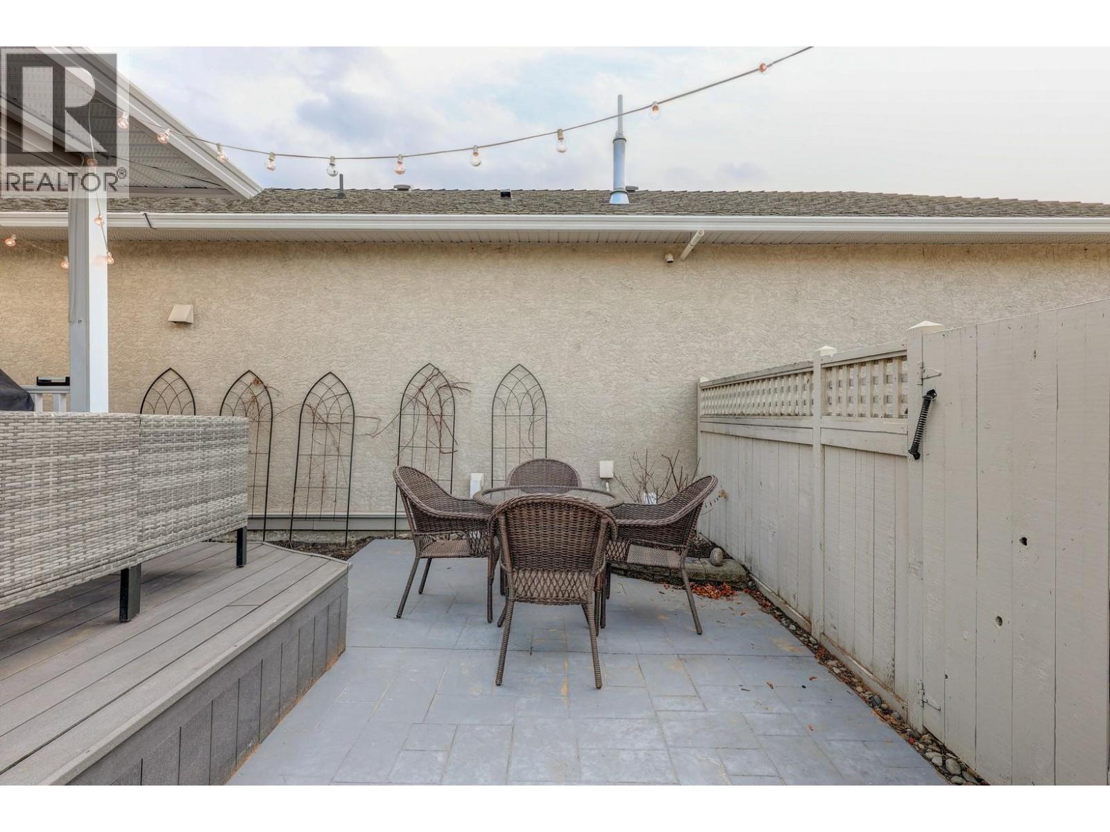 413 665 Cook Road, Kelowna