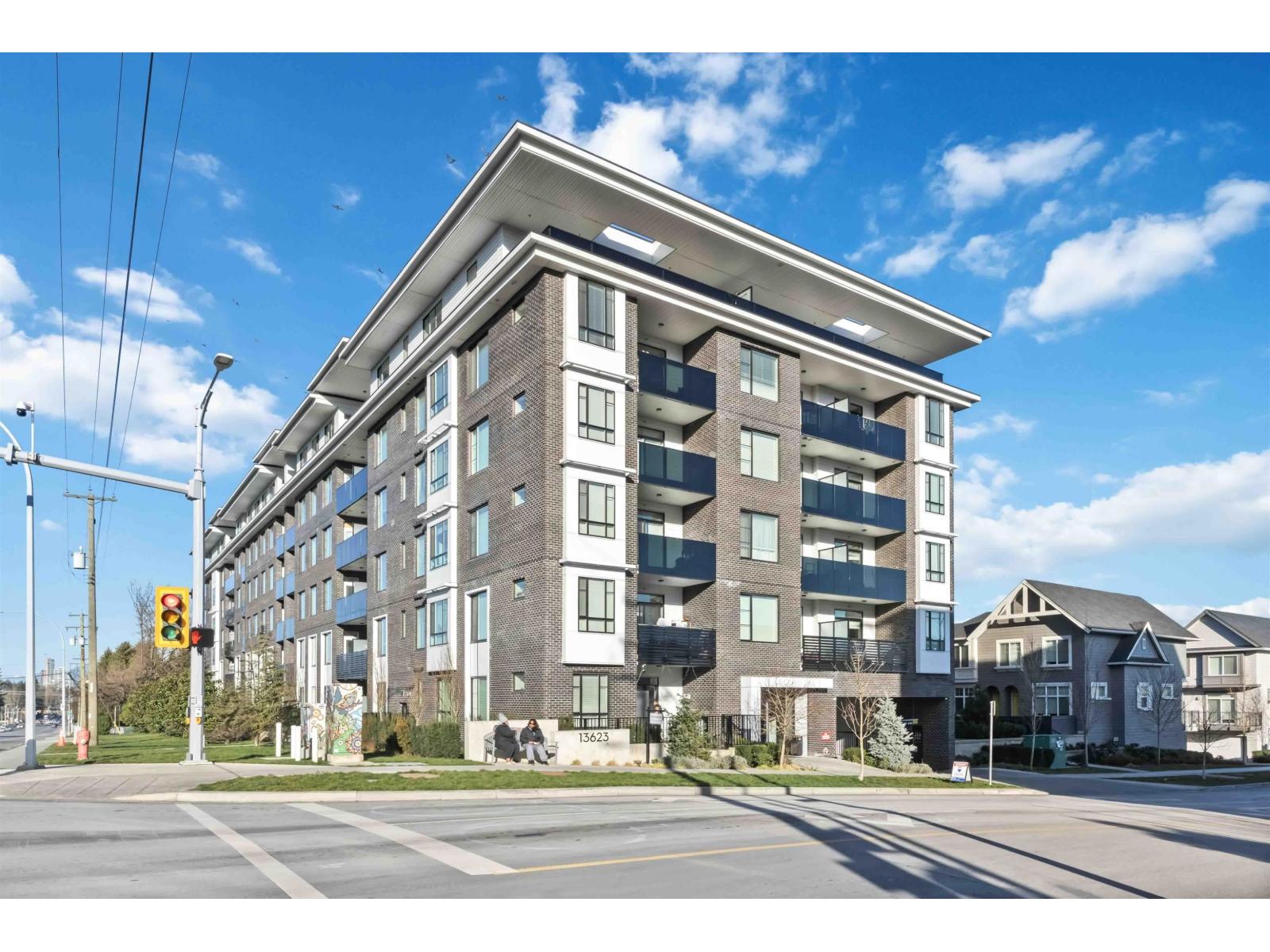 416 13623 81A AVENUE, Surrey