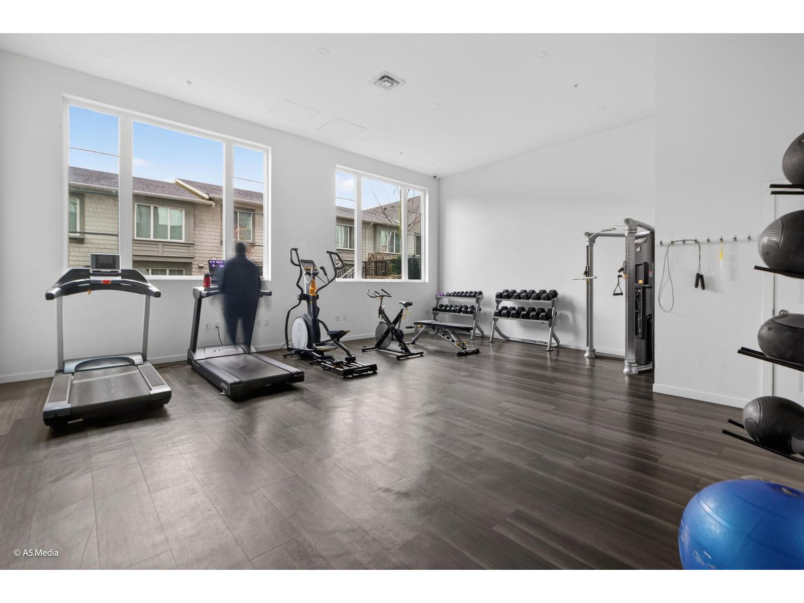 416 13623 81A AVENUE, Surrey