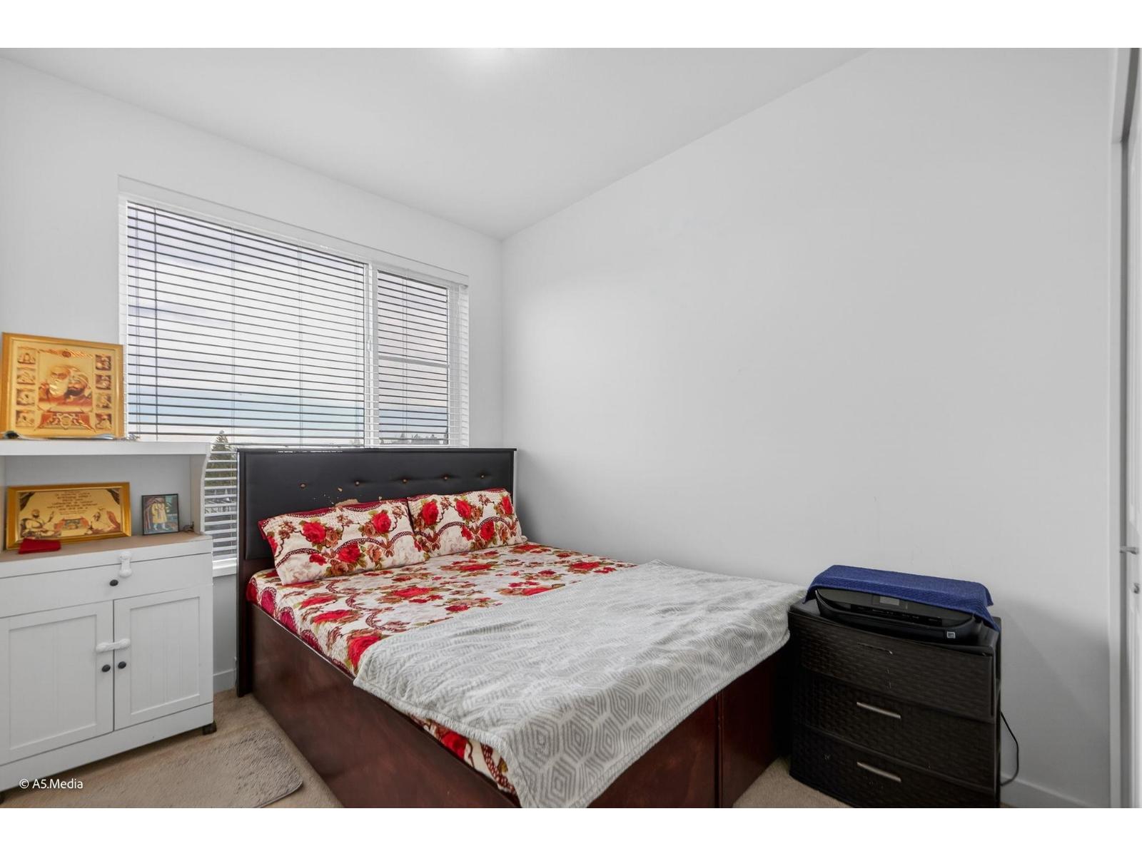 416 13623 81A AVENUE, Surrey