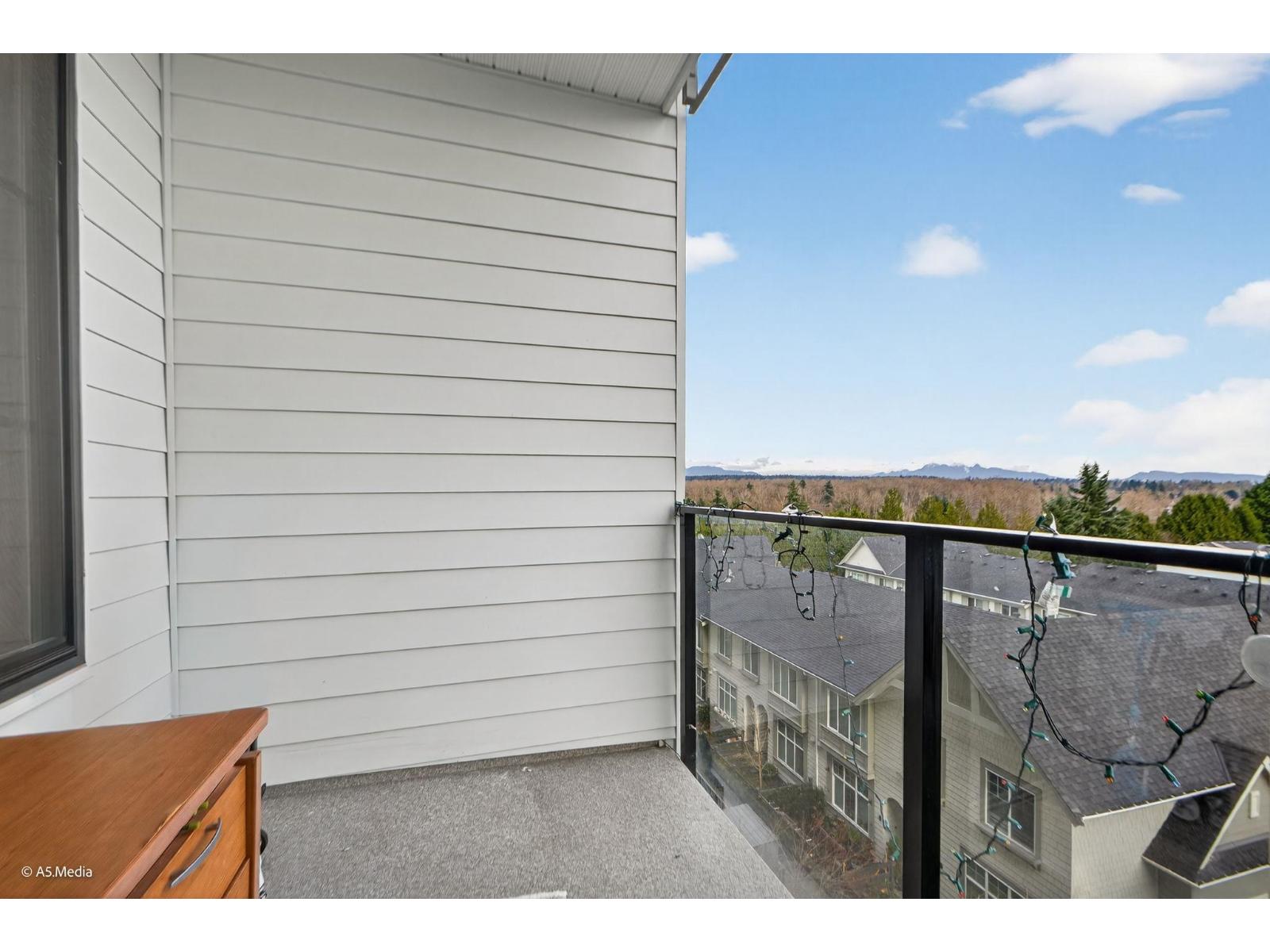 416 13623 81A AVENUE, Surrey