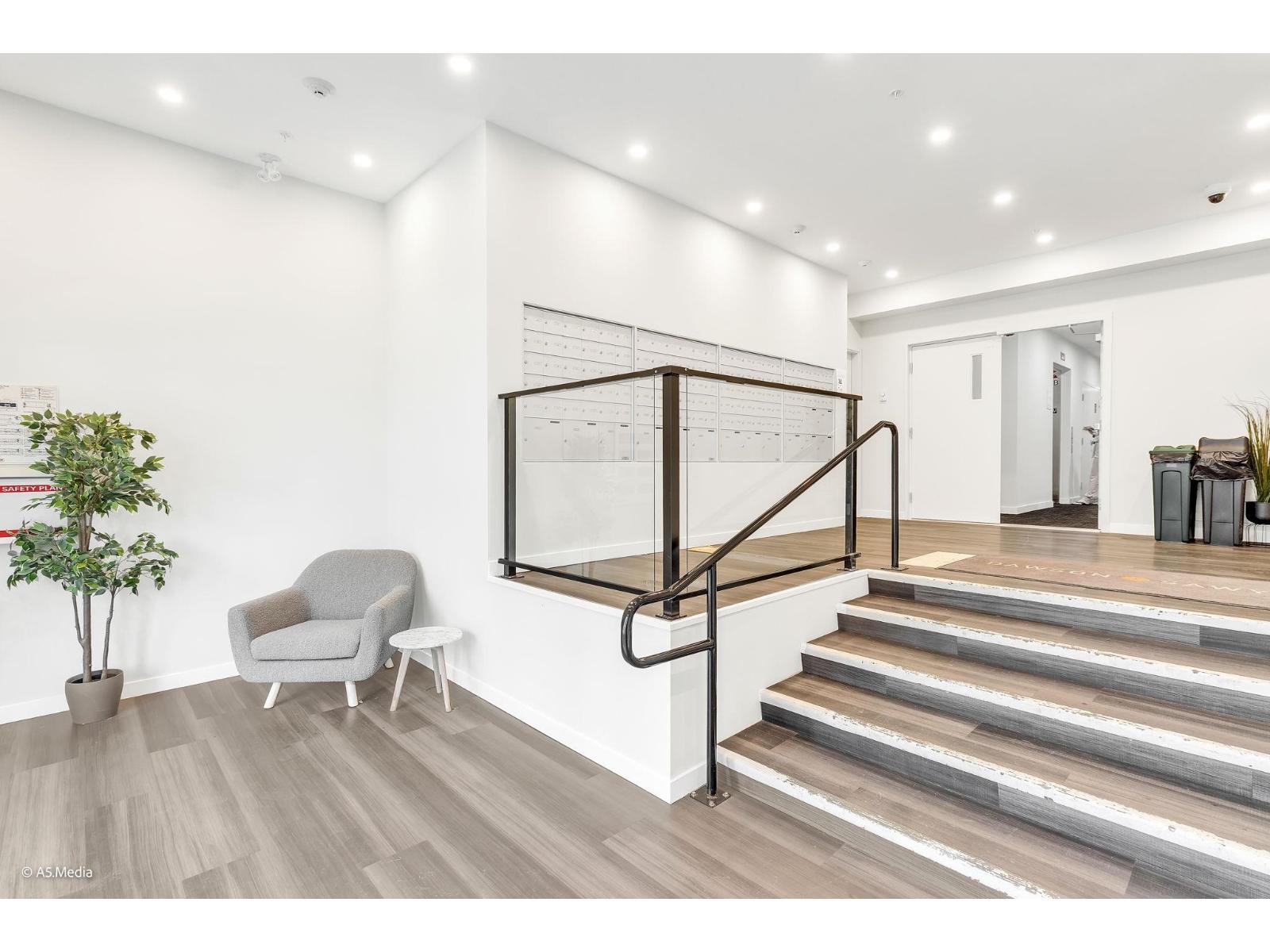 416 13623 81A AVENUE, Surrey