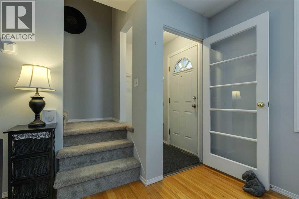 Single Family House for Sale in  Regal Park NE Renfrew Calgary 