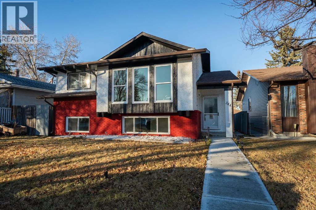 Single Family House Bi-level for Sale in  Templeview Drive NE Temple Calgary 