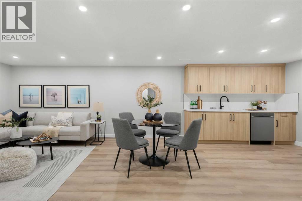 Single Family House Bungalow for Sale in  Hunterfield Road NW Huntington Hills Calgary 