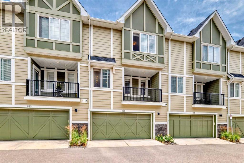 Single Family House for Sale in  Nolanlake Villas NW Nolan Hill Calgary 