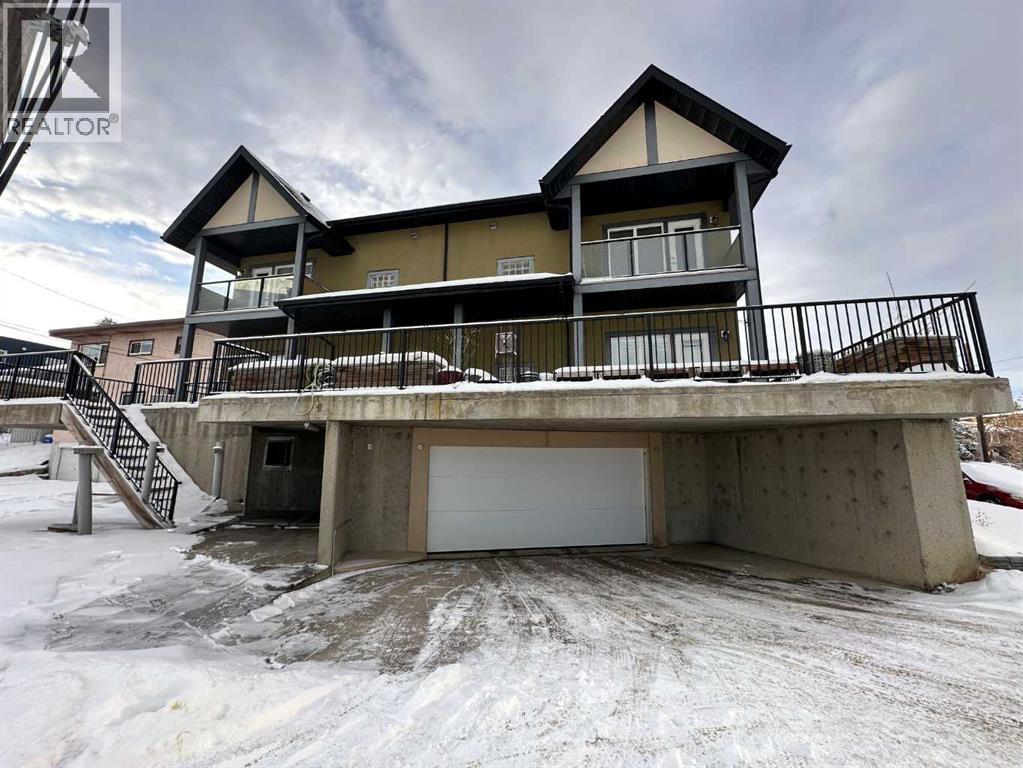 Single Family House for Sale in   Stanley Road SW Elboya Calgary 