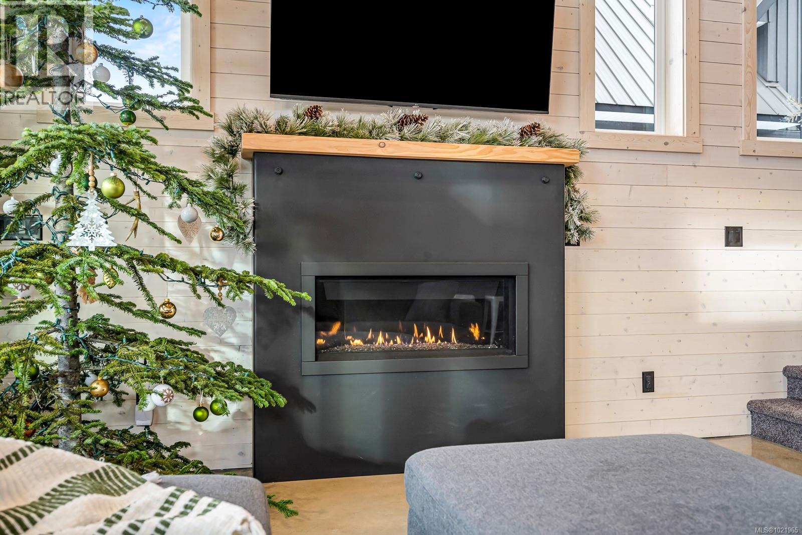 455 ARROWSMITH Ridge, Courtenay