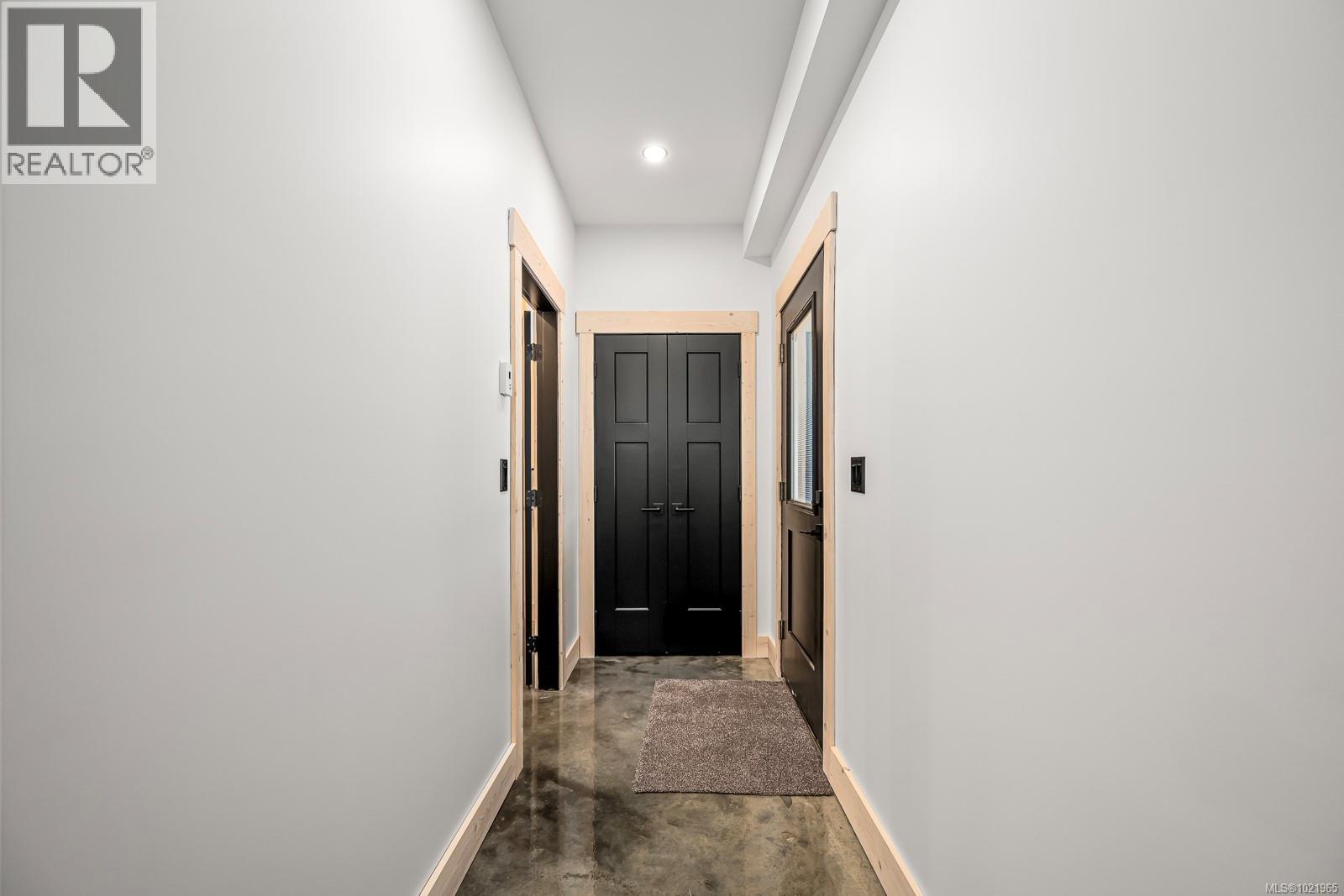 455 ARROWSMITH Ridge, Courtenay