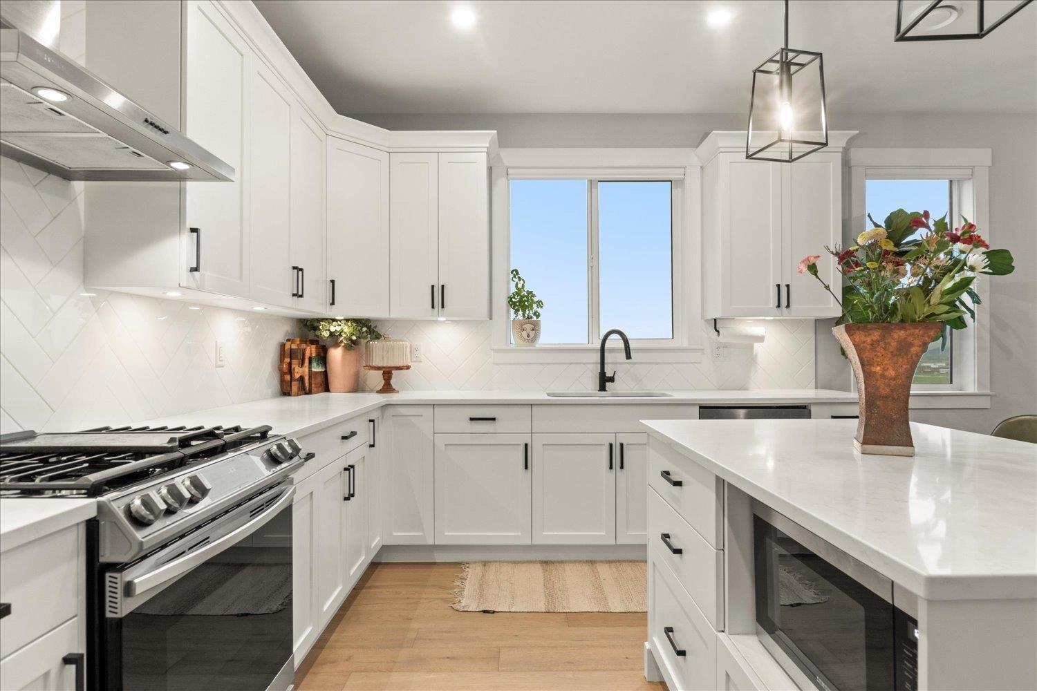 50945 SOPHIE CRESCENT, Eastern Hillsides, Chilliwack