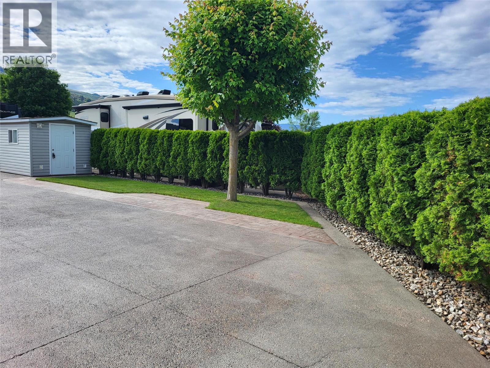 113 8000 Highland Road, Vernon