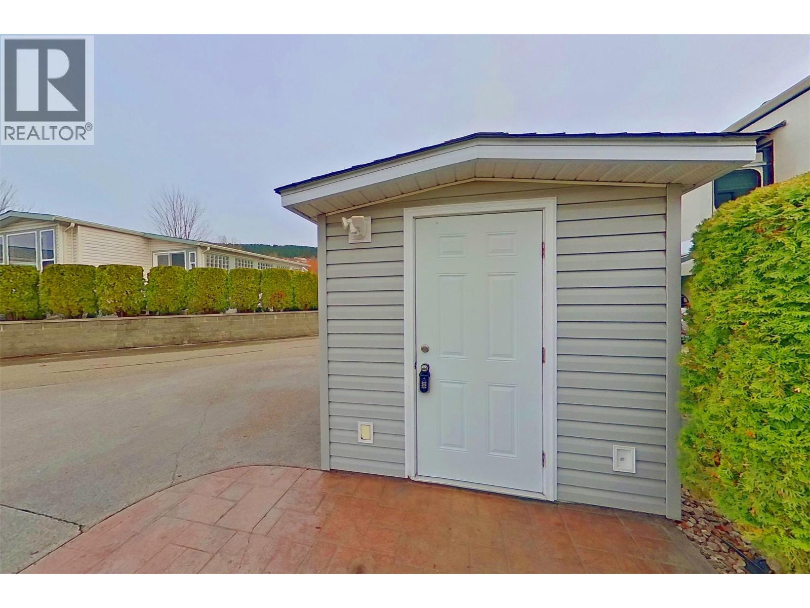 113 8000 Highland Road, Vernon