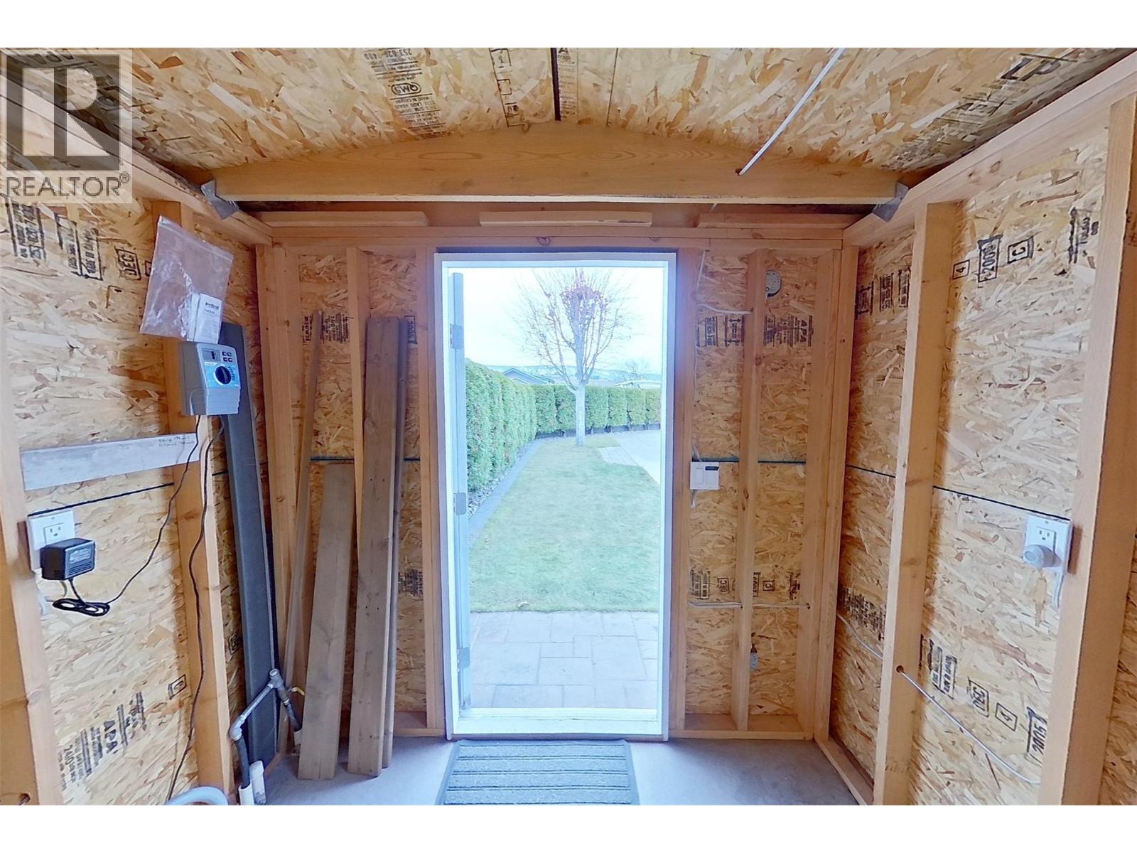 113 8000 Highland Road, Vernon