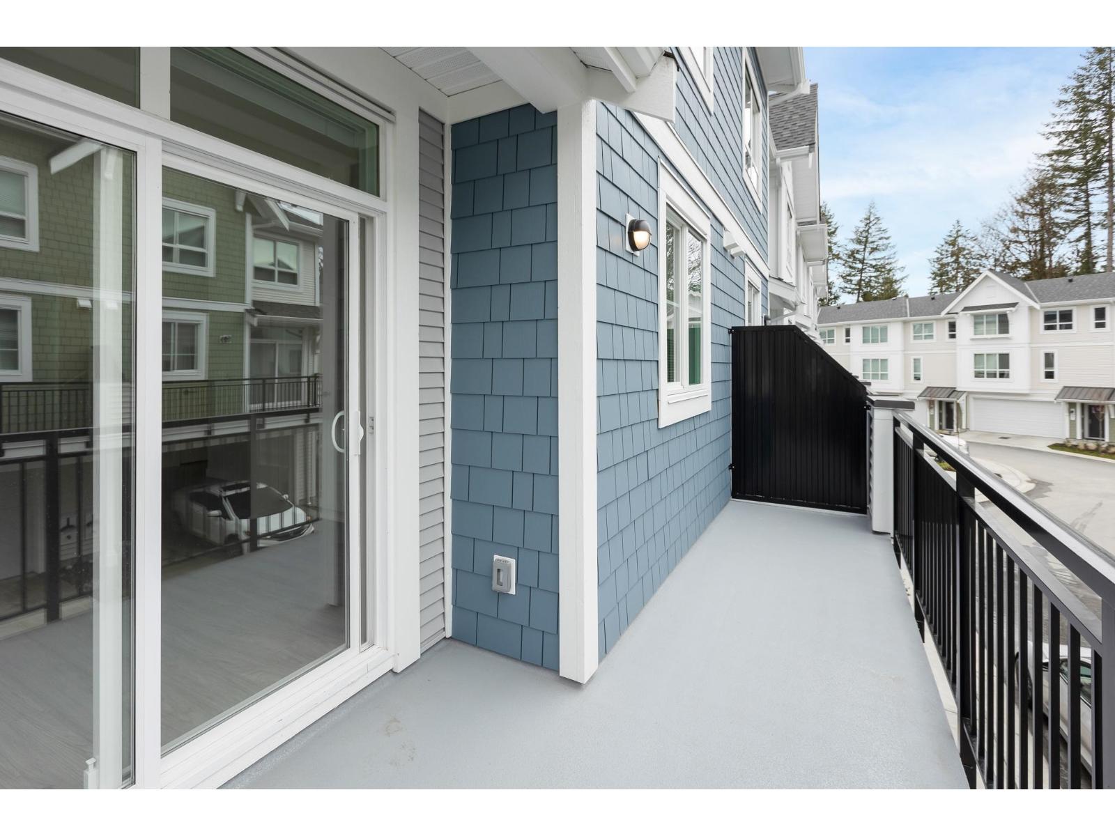 110 8335 NELSON STREET, Mission