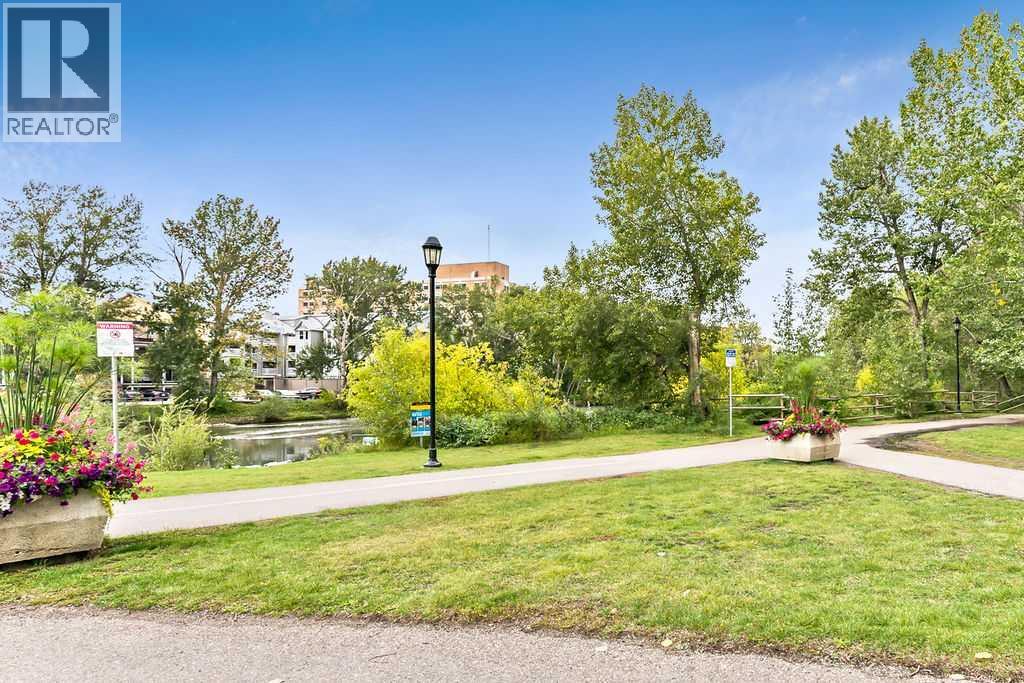 Single Family House for Sale in    Avenue SW Erlton Calgary 