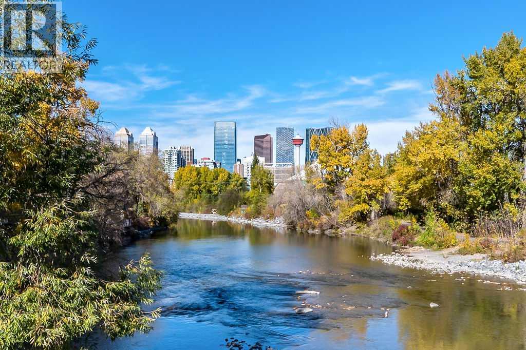 Single Family House for Sale in    Avenue SW Erlton Calgary 