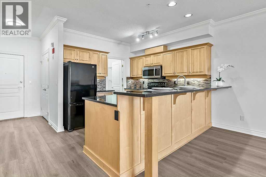 Single Family House for Sale in    Avenue SW Erlton Calgary 