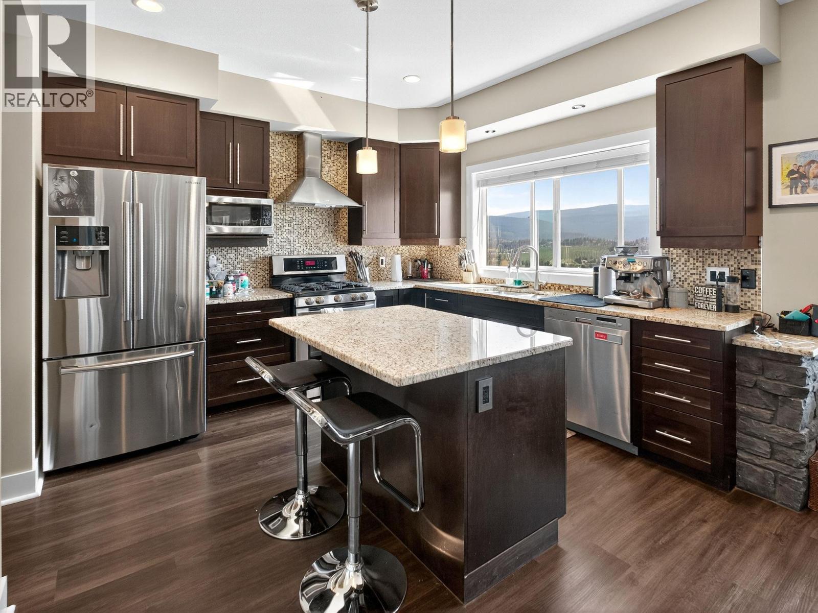  1365 Nishi Court, Kelowna