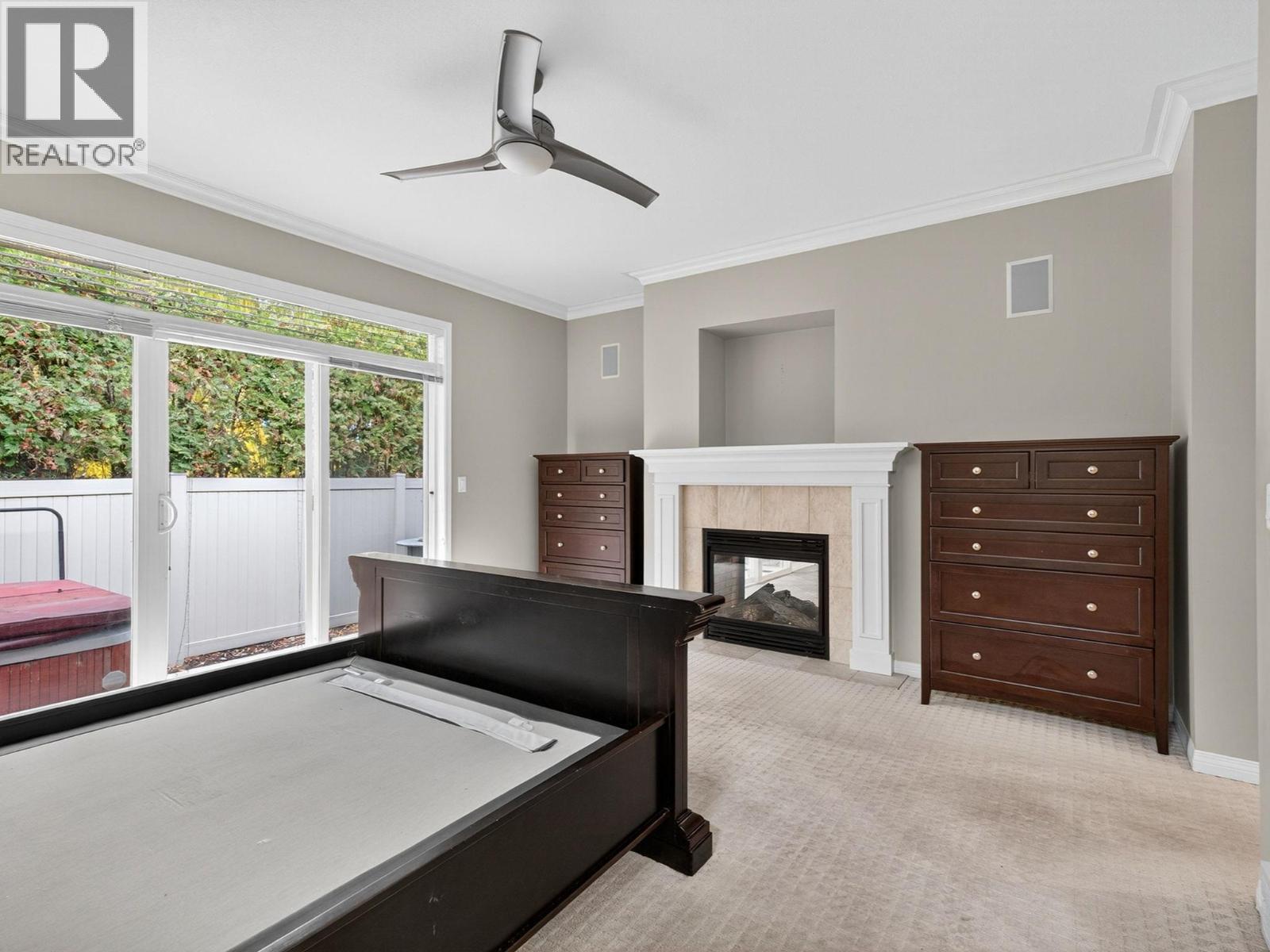 208 665 Cook Road, Kelowna