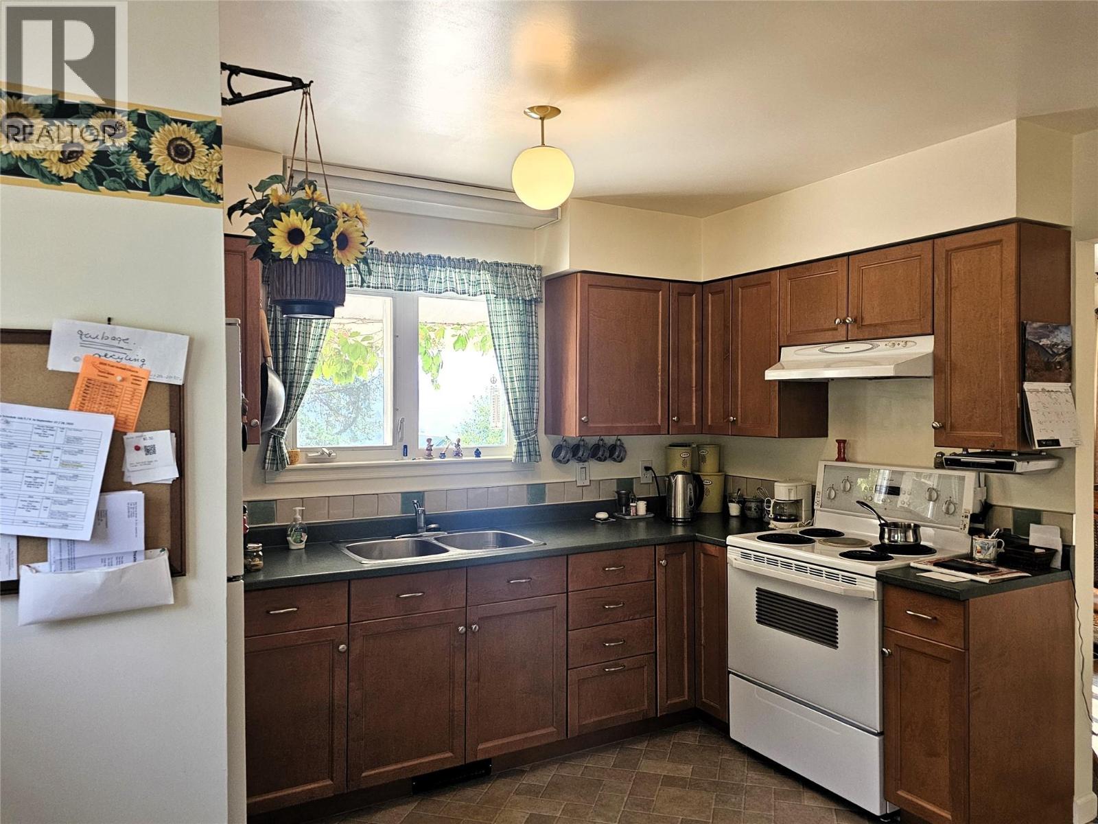 1301 Washington Street, Rossland