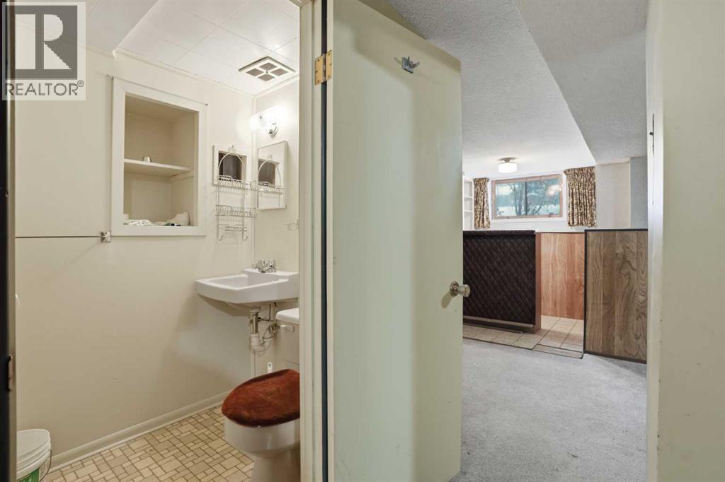 Single Family House Bungalow for Sale in   Avenue NW Bowness Calgary 