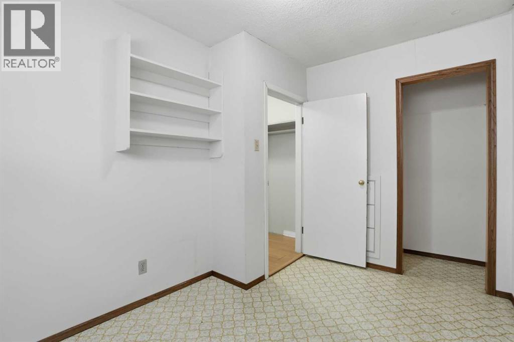 Single Family House Bungalow for Sale in   Avenue NW Bowness Calgary 