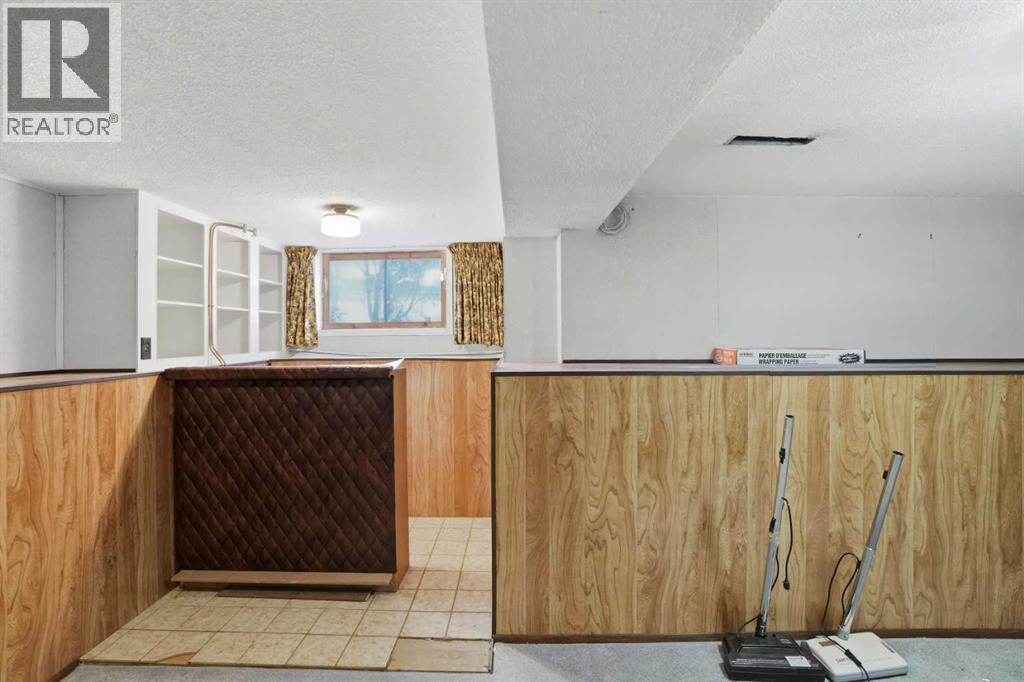 Single Family House Bungalow for Sale in   Avenue NW Bowness Calgary 