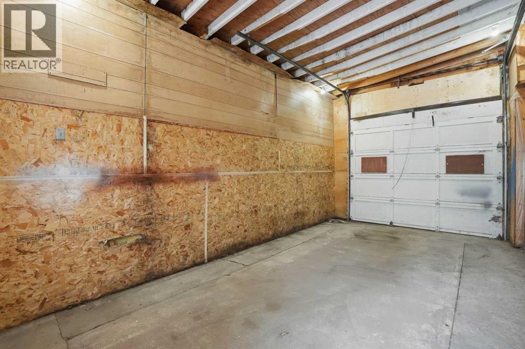 Single Family House Bungalow for Sale in   Avenue NW Bowness Calgary 