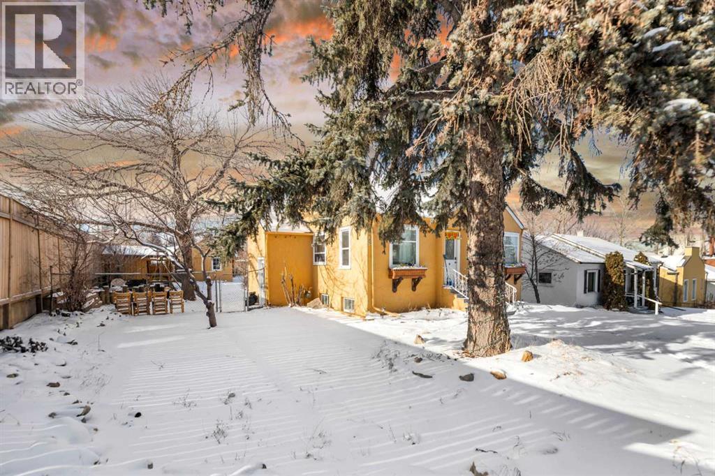 Single Family House Bungalow for Sale in  Summit Street SW Scarboro Calgary 