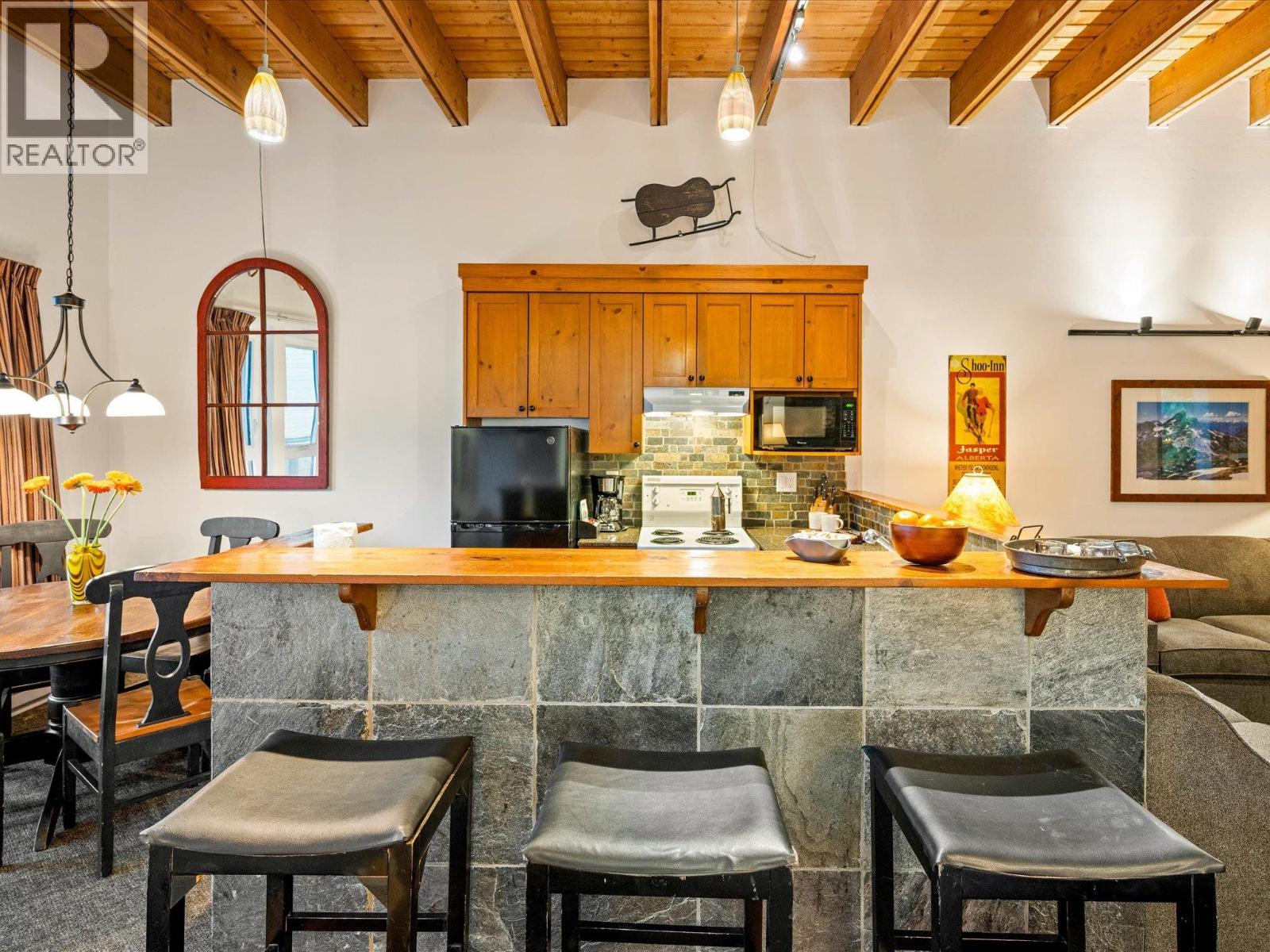 515 4200 WHISTLER WAY, Whistler