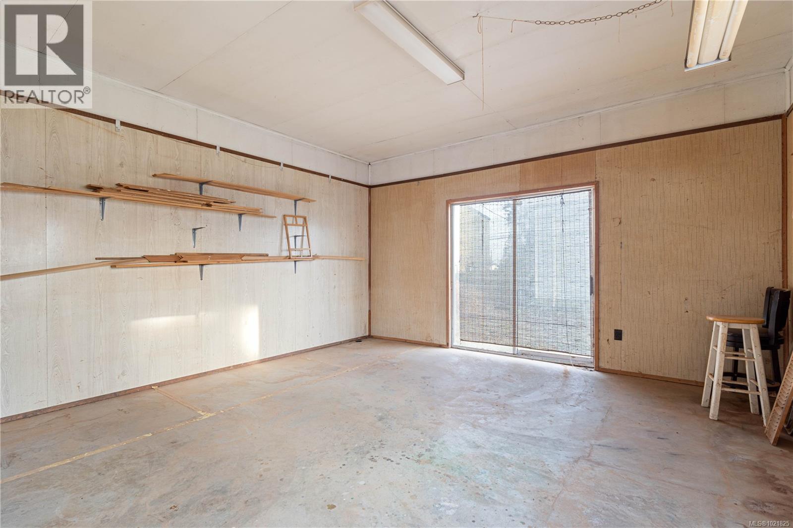 792 Reid Rd, Parksville