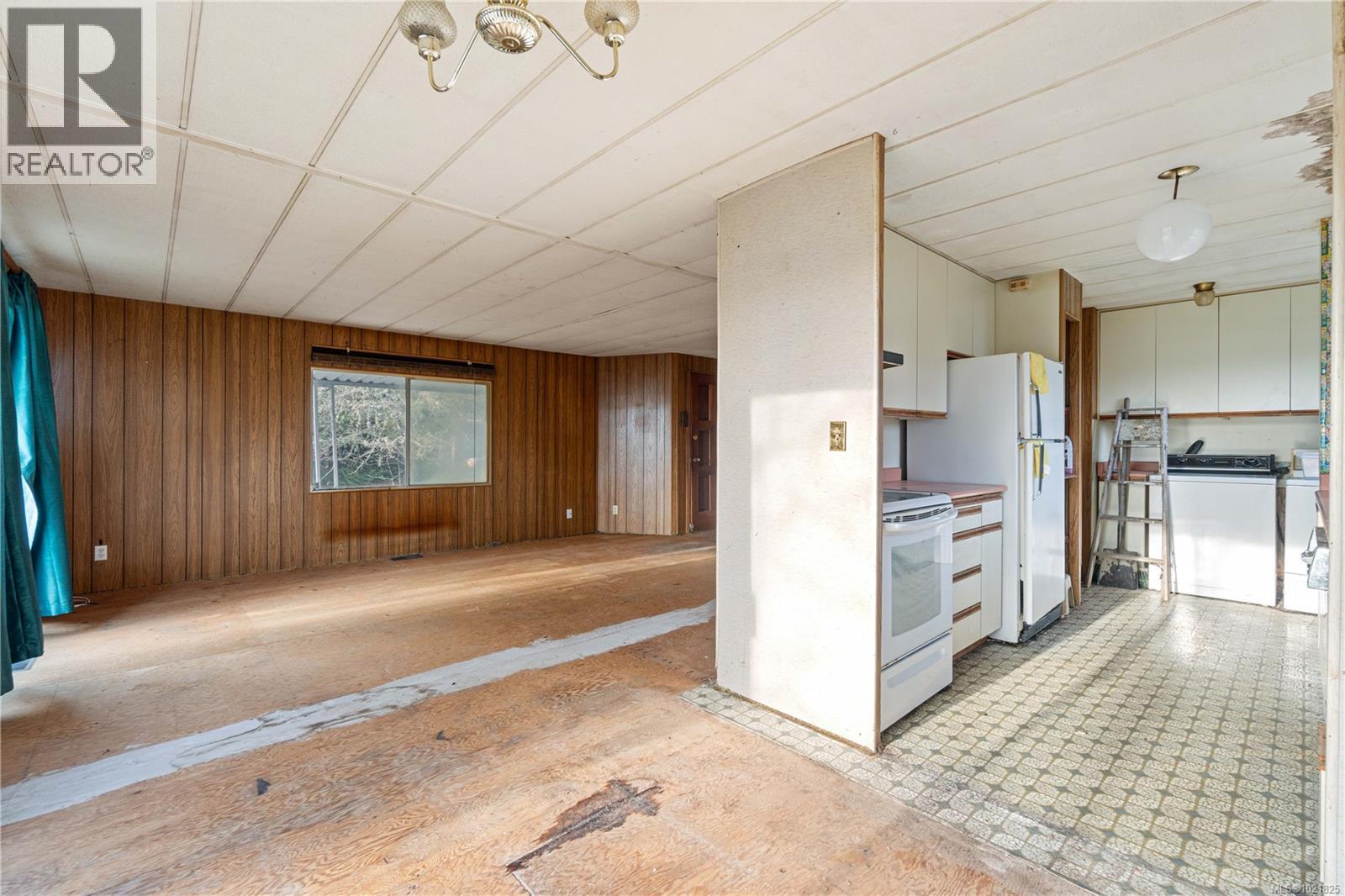 792 Reid Rd, Parksville