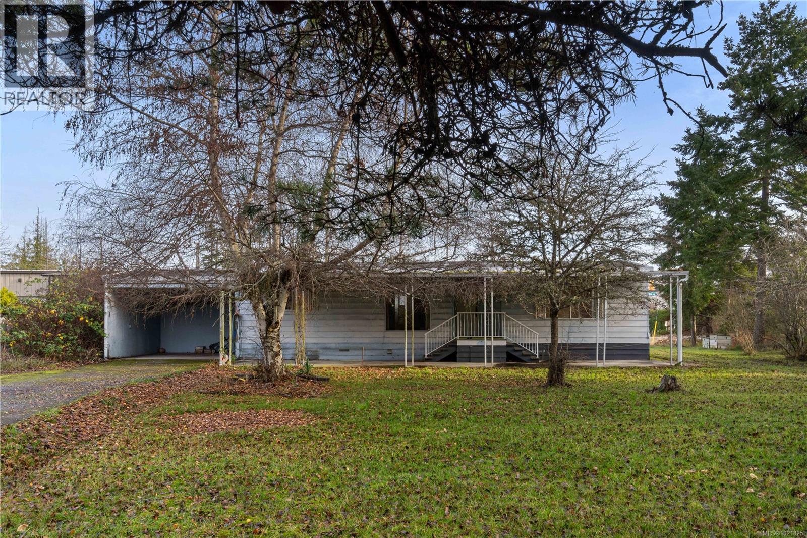 792 Reid Rd, Parksville