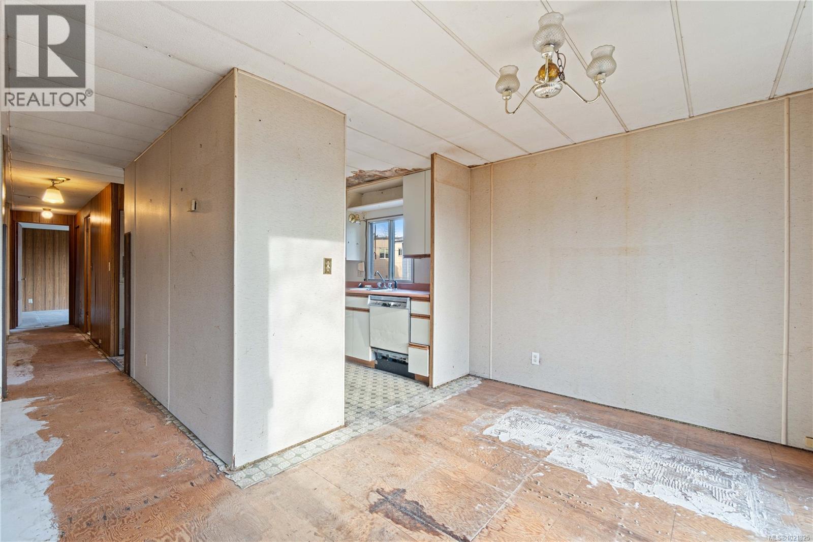 792 Reid Rd, Parksville