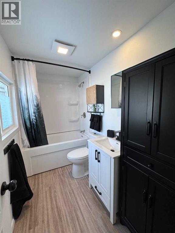 6834 59 Avenue #712, Red Deer