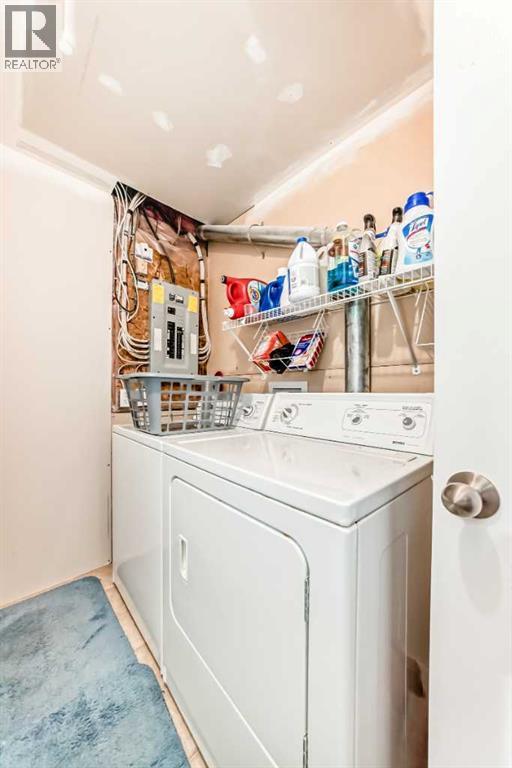 Single Family House for Sale in  Evansmeade Close NW Evanston Calgary 