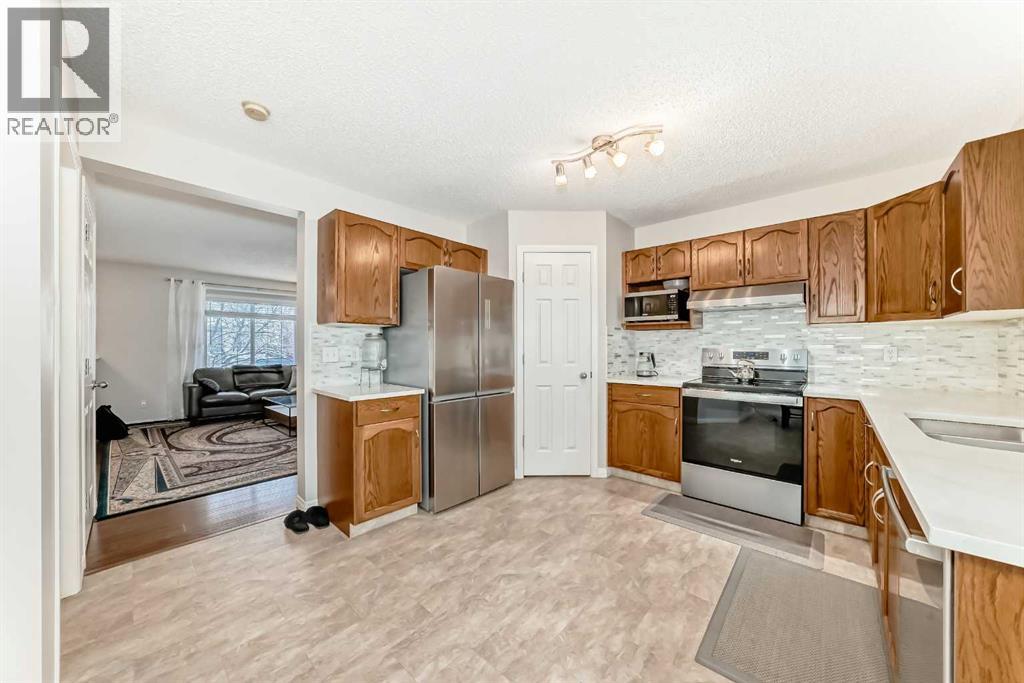 Single Family House for Sale in  Evansmeade Close NW Evanston Calgary 
