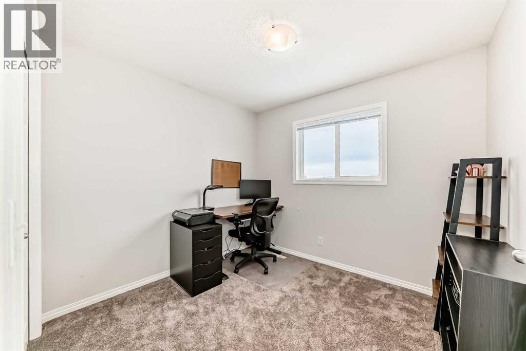 Single Family House for Sale in  Evansmeade Close NW Evanston Calgary 