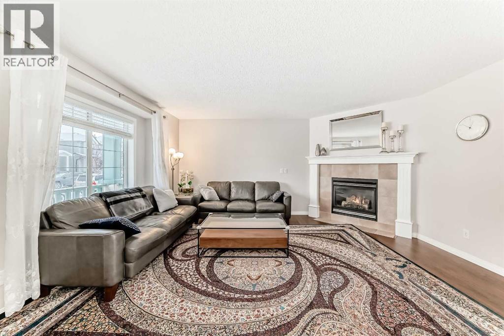 Single Family House for Sale in  Evansmeade Close NW Evanston Calgary 