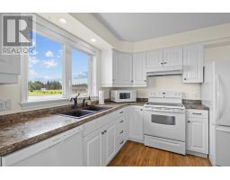 Bath (# pieces 1-6) - 31 Sanford Lane, New Dominion, PE C0A1H6 Photo 10