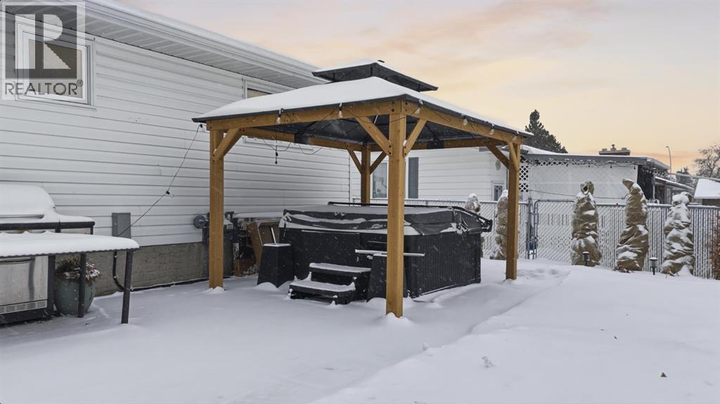 3725 50A Avenue Crescent, Innisfail