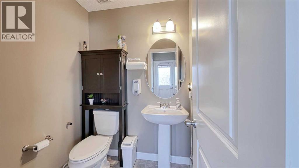 Single Family House for Sale in  Evanston Drive NW Evanston Calgary 