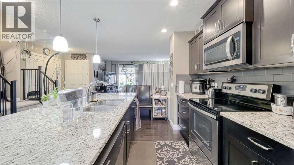 Single Family House for Sale in  Evanston Drive NW Evanston Calgary 