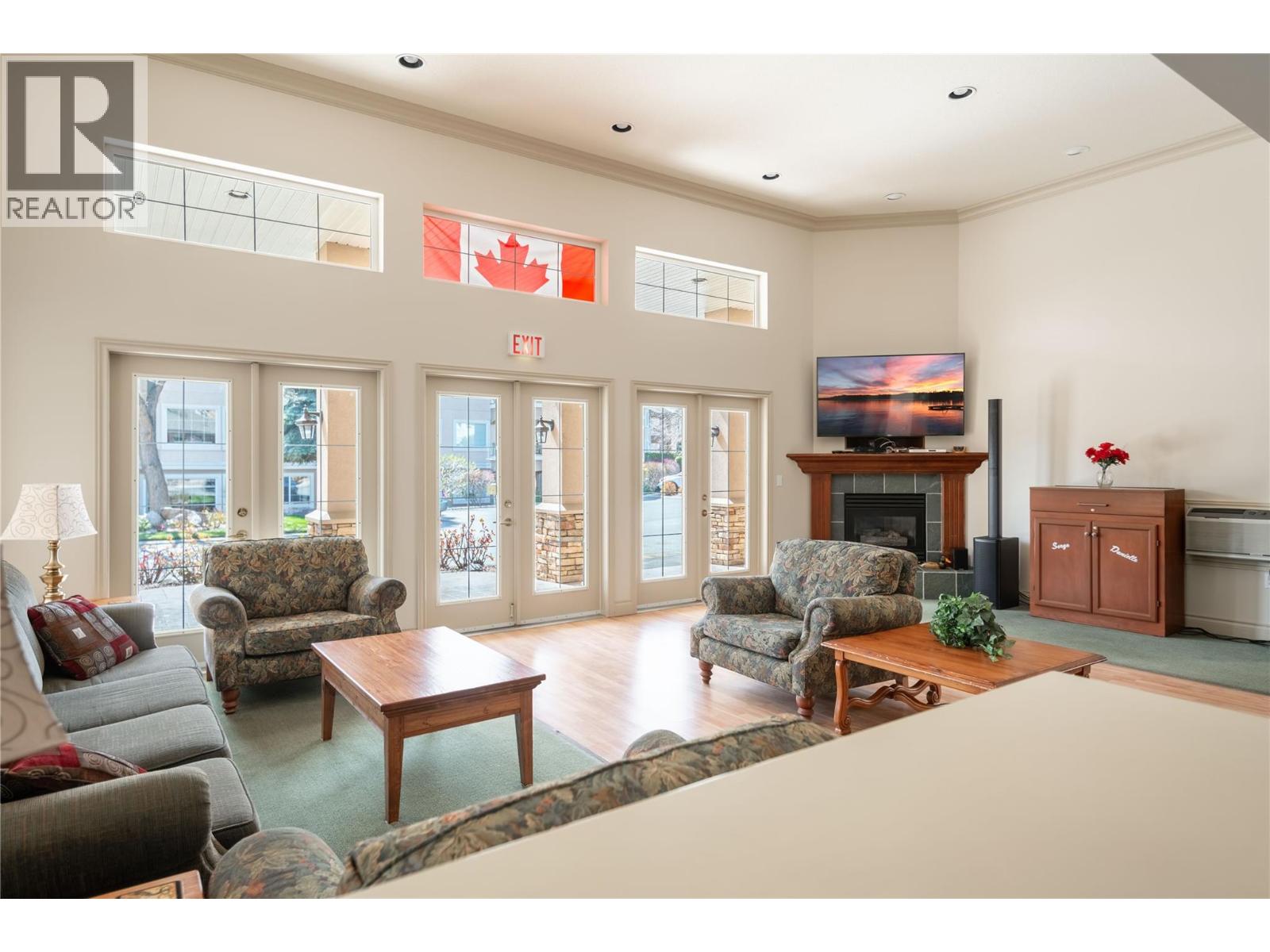 211 3870 BROWN Road, West Kelowna