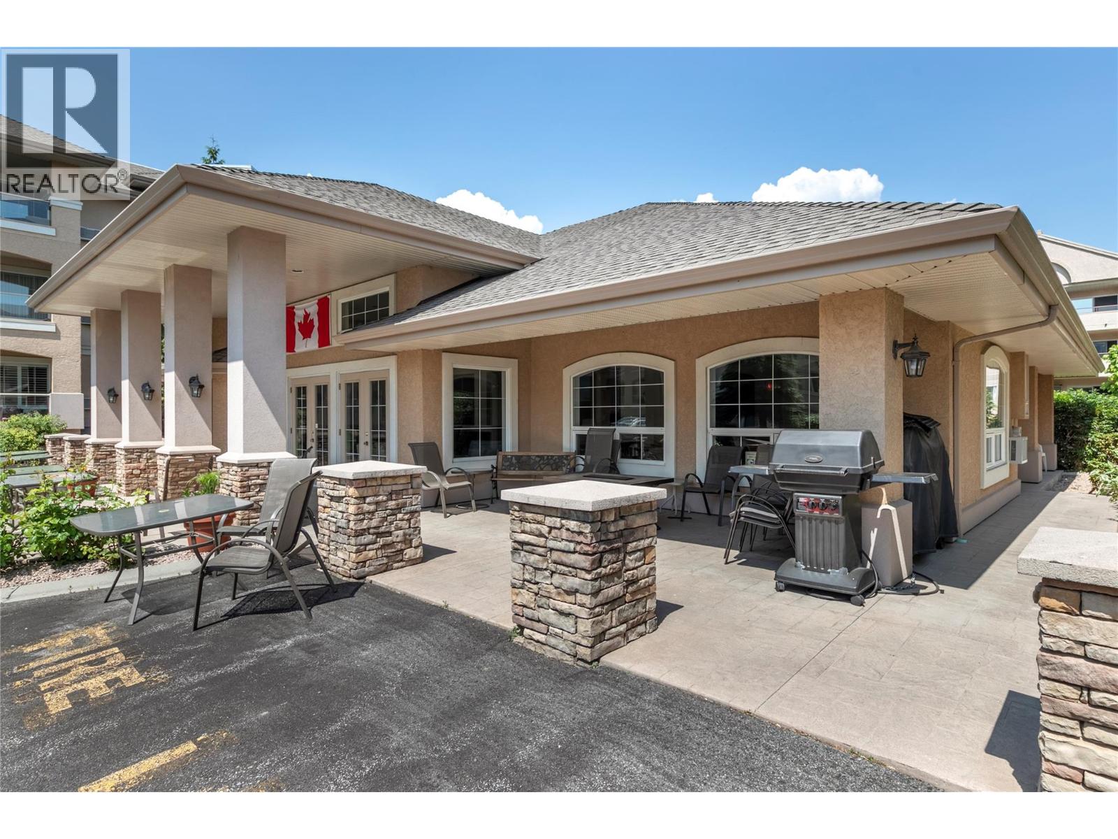 211 3870 BROWN Road, West Kelowna