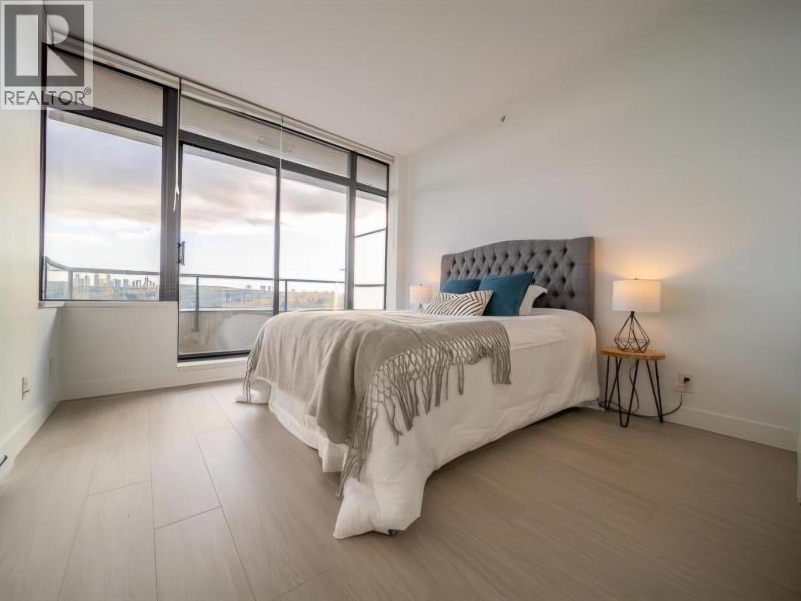 2801 2345 MADISON AVENUE, Burnaby