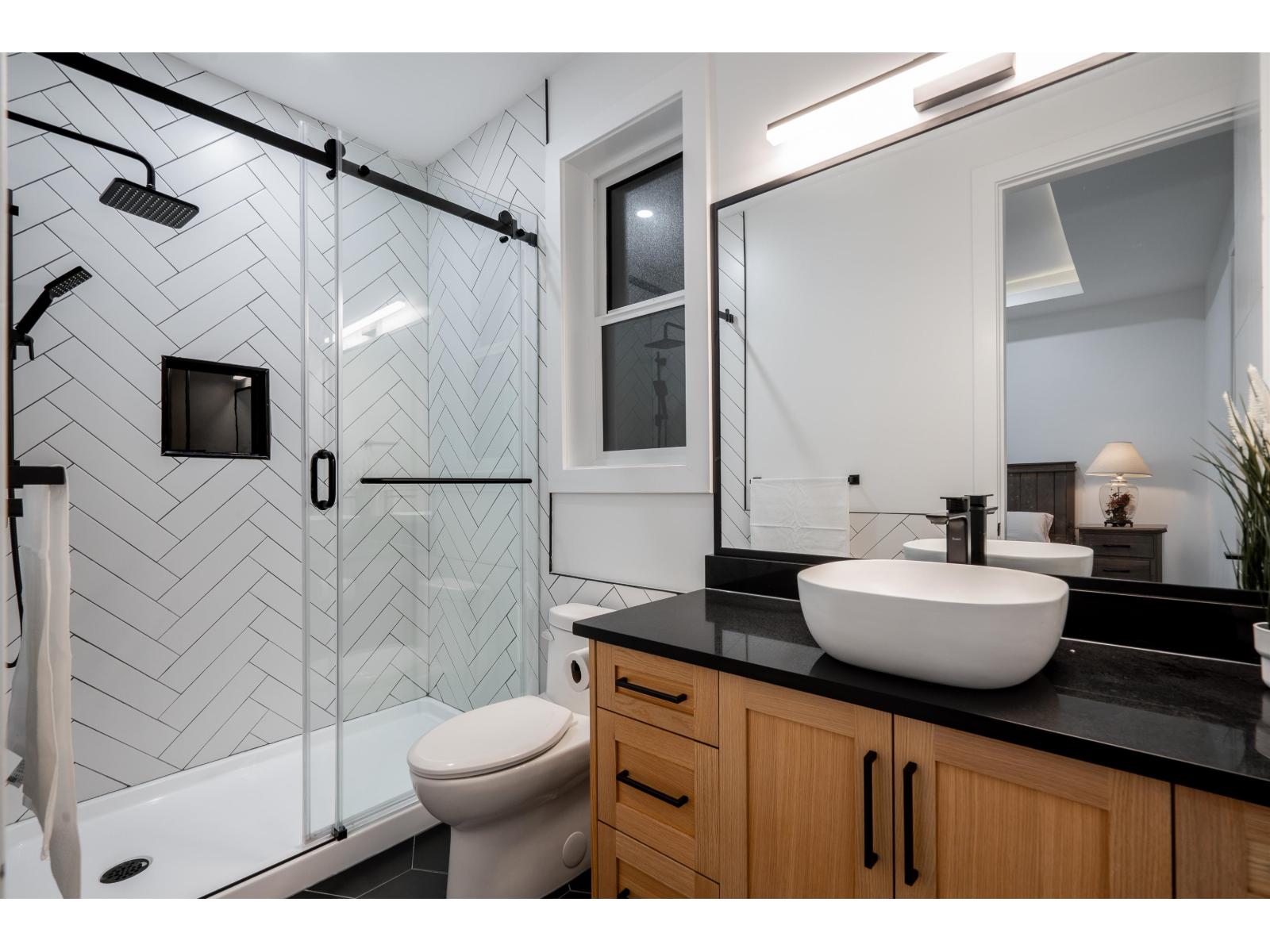 16850 106 AVENUE, Surrey