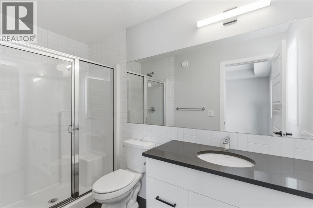 Single Family House for Sale in  Lewiston Landing NE Lewisburg Calgary 