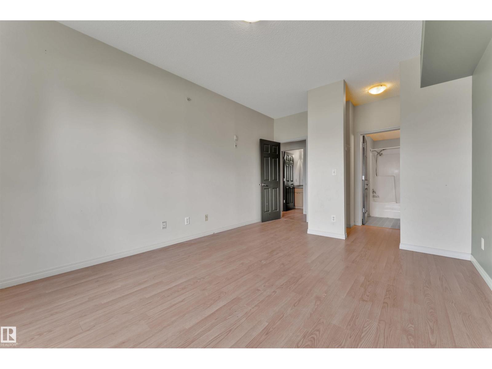 Single Family House for Sale in #   Avenue NW Edmonton 