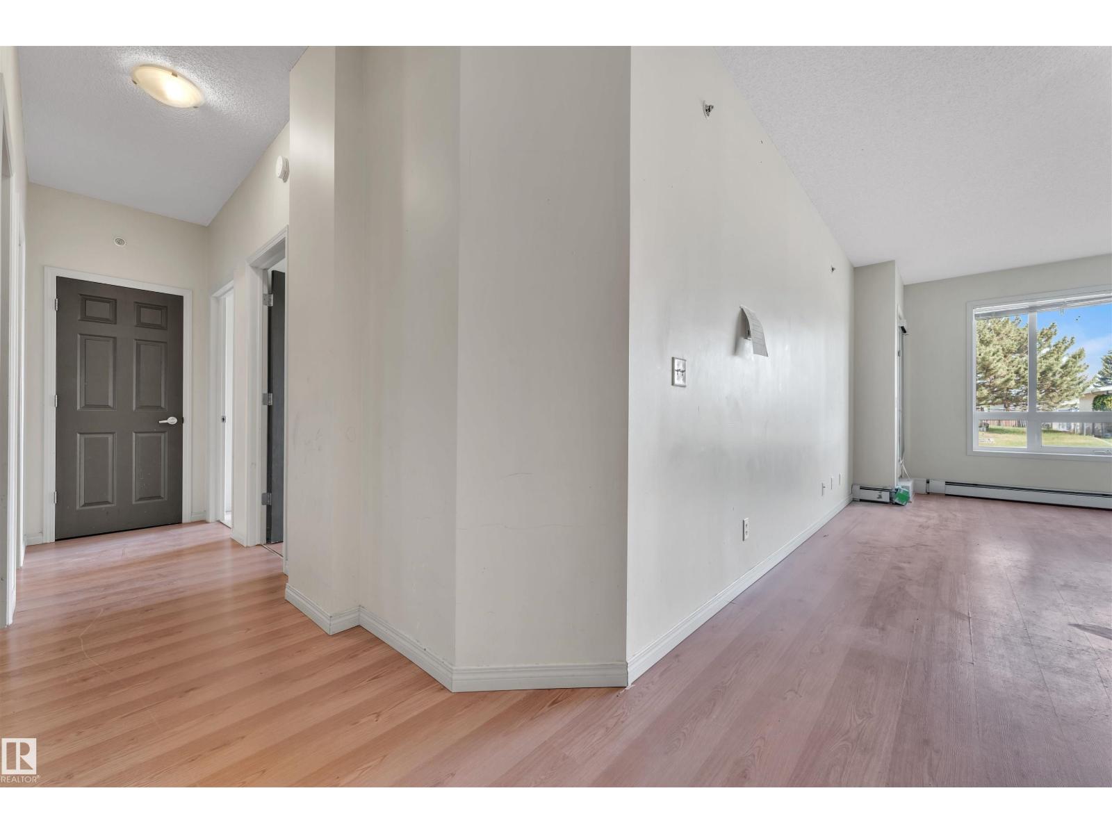 Single Family House for Sale in #   Avenue NW Edmonton 